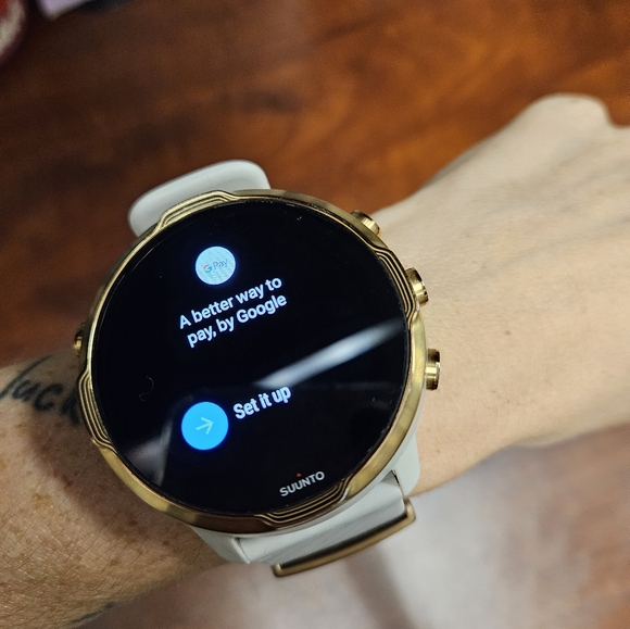 Suunto 7 Sport Smartwatch - Picture 7 of 11